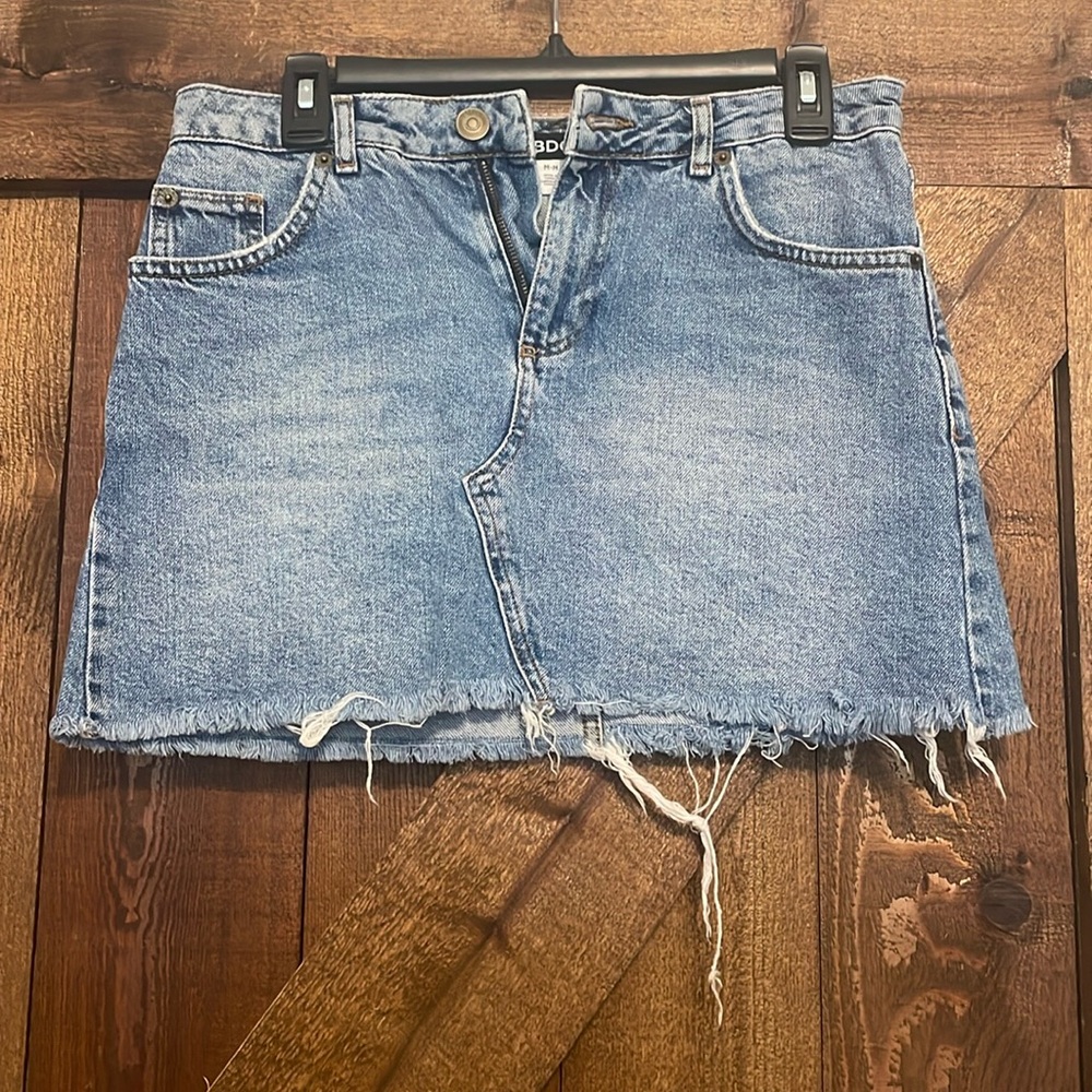 BDG denim skirt. Medium wash. Size M